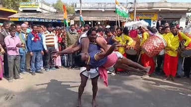 রাজনগর: রাজনগরে ইতিহাসের প্রতি শ্রদ্ধা, টেগোর সোসাইটির উদ্যোগে পান্নালাল দাশগুপ্ত ও জাপানের সাইজি মাকিনোর স্মরণ অনুষ্ঠান