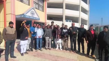 चम्पावत: यूकेडी की प्रेस वार्ता में कहा- भाजपा-कांग्रेस ने उत्तराखंड को माफिया राज बना दिया