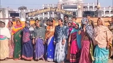 गाड़ाडीह में अवैध शराब के खिलाफ ग्रामीणों ने किया हल्लाबोल, कलेक्टर को सौंपा ज्ञापन