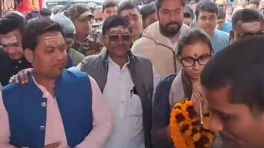 समस्तीपुर: शहर के मूलचंद रोड वार्ड 23 स्थित थानेश्वर स्थान महादेव मंदिर में मां अन्नपूर्णा सेवा संस्थान द्वारा भंडारे का आयोजन