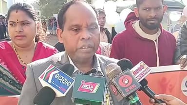 ପାରଳାଖେମୁଣ୍ଡି: ନିଶା ମୁକ୍ତ ଯୁବ ବିକଶିତ ଭାରତ କୁ ନେଇ ଅତିରିକ୍ତ ଜିଲ୍ଲାପାଳ ମୁନିନ୍ଦ୍ର ହନନାଗା ଙ୍କ ବାର୍ତ୍ତା