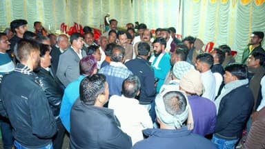 घट्टिया: विधायक सतीश मालवीय का ग्राम नहारिया में कार्यकर्ताओं द्वारा स्वागत किया गया