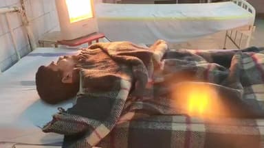 उचकागांव: मीरगंज में लापता युवक बेहोशी की हालत में मिला, इलाज के लिए सदर अस्पताल रेफर