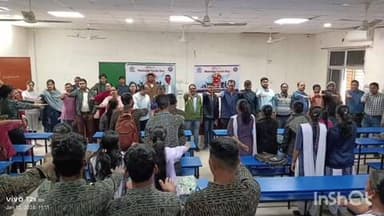 ସମ୍ବଲପୁର ମ୍ୟୁନିସିପାଲଟି: ଏନଏସସିବି ଡିଗ୍ରୀ କଲେଜ ଓ ଏନଏସସିବି ଉଚ୍ଚ ମାଧ୍ୟମିକ ବିଦ୍ୟାଳୟର ଏନଏସଏସ ୟୁନିଟ୍ ଦ୍ୱାରା ଜାତୀୟ ଯୁବ ଦିବସ ପାଳିତ