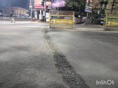 କଟକ ପୌରାଞ୍ଚଳ: କଟକ ବାଦାମବାଡ଼ି ଅଞ୍ଚଳରେ ଦୁର୍ଘଟଣା, ବାଇକ୍ ଚାଳକ ଆହାତ