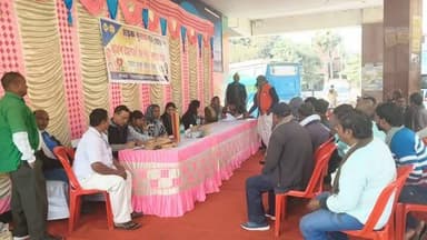 जहानाबाद बस स्टैंड मे 64 वाहन चालकों का निःशुल्क नेत्र/ स्वास्थ्य जाँच किया गया*
सड़क सुरक्षा माह के अवसर पर आज दिनांक ...