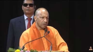 #उत्तर_प्रदेश में हम लोगों ने 9 लाख युवाओं को सरकारी नौकरी दी है...युवाओं के साथ अब कोई खिलवाड़ नहीं कर सकता...
#UttarPr...