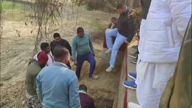 पंडौल: मंत्री दीपक प्रकाश द्वारा निर्माणाधीन पंचायत भवन का निरीक्षण, वीडियो वायरल होने पर हो रही चर्चा