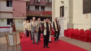 નડિયાદ: MAM યુનિવર્સિટીના દ્વિતીય પદવીદાન સમારોહમાં ૨૭ સ્નાતકોને પદવી એનાયત.