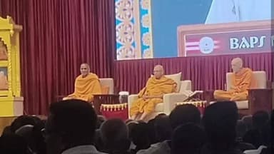 નડિયાદ: નડિયાદ BAPS સ્વામિનારાયણ મંદિરમાં ઉત્તરાયણ પર્વે જોળી ઉત્સવ અને શાકોત્સવની ભવ્ય ઉજવણી,હજારો હરિભક્તો ઉમટ્યા.