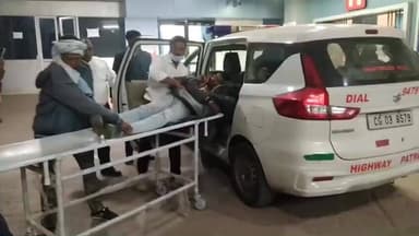 कांकेर: बाबूकोहका के पास सरकारी सुमो और स्कूटी की भिड़ंत, दो युवक गंभीर घायल