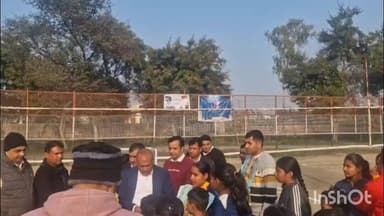 बापौली: गांव जलालपूर प्रथम में नेशनल स्कूली गेम्स में सिल्वर मेडल जीतने वाली गुंजन और नैंसी को किया गया सम्मानित