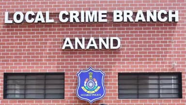 ખંભાત: ગોલાણા ગામેથી વિદેશી દારૂ બીયરની 19 બોટલો સાથે મહિલા ઝડપાઈ