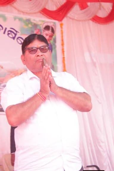 #_ଫୋଟୋରେ_ଖବର_
ଲଖମରା ଉଚ୍ଚ ମାଧ୍ୟମିକ ବିଦ୍ୟାଳୟରେ
ଅନୁଷ୍ଠିତ ଜାତୀୟ ଯୁବ ଦିବସ କାର୍ଯ୍ୟକ୍ରମରେ ସାଂସଦ ପ୍ରତିନିଧି ଭାବରେ ଯୋଗଦେଲେ ବିଜେପ...