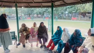 बहादुरगढ़: बहादुरगढ़ नगर परिषद चेयरपर्सन सरोज राठी ने सेक्टर 6 स्थित पार्क का दौरा किया, लोगों की समस्याएं सुनीं