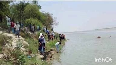 जलालपुर: जहांगीरगंज थाना क्षेत्र के पत्र भर गांव के पास सरयू नदी में युवक ने लगाई छलांग