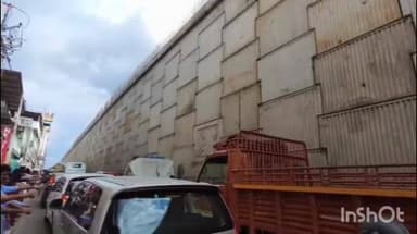 കൊല്ലം: മേവറം മുതൽ മൈലക്കാട് വരെ മനുഷ്യചങ്ങല തീർത്തു