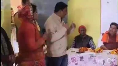 पोहरी: लखपति दीदी संवाद कार्यक्रम का आयोजन, जनप्रतिनिधि और प्रशासनिक अधिकारी रहे मौजूद