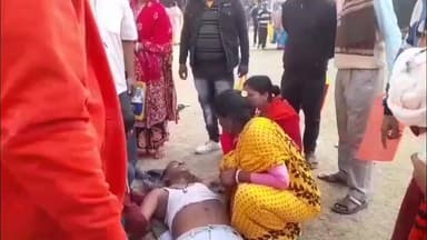 বাগদা: বাগদার হেলেঞ্চা উচ্চ বালিকা বিদ্যালয়ে এস আই আর এর শুনানিতে এসে অসুস্থ হয়ে পড়লেন মতুয়া অমৃত বিশ্বাস