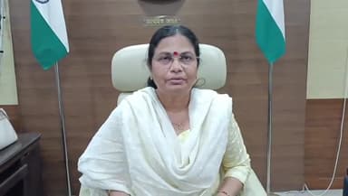 बार्शीटाकळी: अकोला शहरातील नागरिकांनी लोकशाही बळकट करण्यासाठी मतदान करावं. अनिता मेश्राम जिल्हा परिषद सीईओ,अकोला