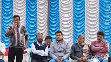 খণ্ডঘোষ: গোপাল বেরা এলাকায় পাড়া বৈঠক করলো বিধায়ক উন্নয়নের পাঁচালী নিয়ে