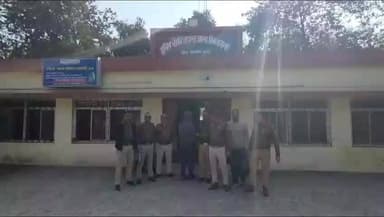 सिंगरौली: दो साल बाद जन्मदिन पार्टी में फायरिंग का मुख्य आरोपी गिरफ्तार, बेंगलुरु से सिंगरौली लाई पुलिस, कोर्ट ने भेजा जेल