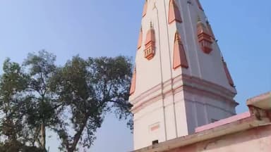 बलिया सुखपुरा में स्थित श्री बुढ़वा बाबा मंदिर पर हुआ चोरी शिवलिंग, अभी तक कोई सुराग नहीं मिला कलयुग में यही अब देखने को