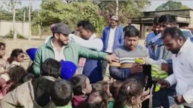 कटकमसांडी: बिरहोर परिवारों में उत्साहपूर्वक चूड़ा-तिलकुट का वितरण