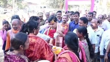 ଝାରସୁଗୁଡା: ଭାତଲଇଡ଼ା କିସାନ ଭବନ ଠାରେ ୨୦୨୫–୨୬ ବର୍ଷ ପାଇଁ ଝାରସୁଗୁଡା ଜିଲ୍ଲାସ୍ତରୀୟ ମାଣ୍ଡିଆ ମଣ୍ଡିର ଉଦଘାଟନ କାର୍ଯ୍ୟକ୍ରମ ଅନୁଷ୍ଠିତ