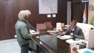 भिनगा: कलेक्ट्रेट भिनगा में जनता दर्शन में डीएम ने सुनीं शिकायतें, 10 शिकायतें आईं सामने, गुणवत्तापूर्ण निस्तारण के दिए निर्देश