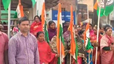 ভাঙড় ১: ২৬ শের নির্বাচনের আগে উন্নয়নের সংলাপের মধ্যে দিয়ে পাড়ায় পাড়ায় চলছে তৃণমূলের জনসংযোগ কর্মসূচি