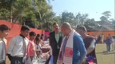 বালিজানা: আগিয়াৰ অজগৰ একাডেমীৰ চৌহদত ভোগালী বিহুৰ লগত সংগতি ৰাখি ফেনফেয়াৰ মেলা অনুষ্ঠিত হয়