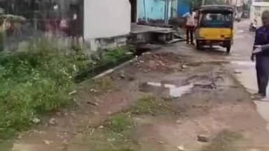 పట్టణంలో పలుచోట్ల శానిటేషన్ పనులను పరిశీలించిన మున్సిపల్ కమిషనర్ భవాని ప్రసాద్