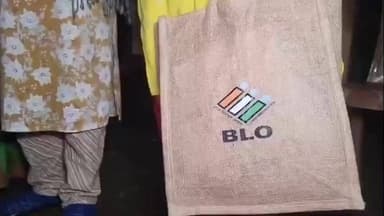 ময়নাগুড়ি: ময়নাগুড়িতে অন ডিউটি ফেরার পথে দুর্ঘটনায় মহিলা BLO-র মৃত্যু, ICU বেড না পাওয়ার অভিযোগ