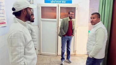 डीडीहाट: डीडीहाट स्वास्थ्य केंद्र का औचक निरीक्षण, मरीजों से मिली जानकारी