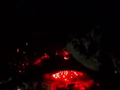 bhouti tari gao me sher aaya uske bare me bartalap