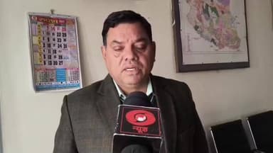 चमोली: केदारनाथ वन प्रभाग के प्रभागीय बनाधिकारी सर्वेश कुमार दुबे ने बताया कि जनपद के अधिकांश जंगलों में लगी आग बुझा दी गई