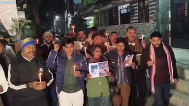 मुज़फ्फरनगर: मेरठ-जवालागढ़ में युवक की जलाकर हत्या, धरना-प्रदर्शन और कैंडल मार्च से न्याय की मांग तेज, पीड़ित परिवार ने सीबीआई की