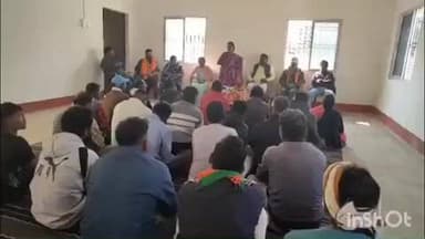 खूंटपानी: पुरूनिया में भाजपा की बैठक, पार्टी कार्यकर्ताओं ने नवनिर्वाचित जिला अध्यक्ष गीता बालमुचू का किया स्वागत