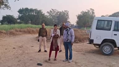 चेनारी: चेनारी प्रखंड के बनियाडीह (रेडिया) में स्वामी विवेकानंद प्लस टू स्कूल के पास फुटबॉल स्टेडियम का निर्माण किया जा रहा है