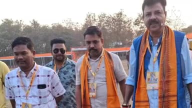 ପରଜଙ୍ଗ: ପରଜଙ୍ଗ ଠାରେ ବିରବେନୁ କ୍ରିକେଟ ମ୍ୟାଚ ଅନୁଷ୍ଠିତ ଉପସ୍ଥିତ ରହିଲେ ବିଜେପି ଯୁବନେତା ଦୀପକ ଗୋଛାୟ।ତ