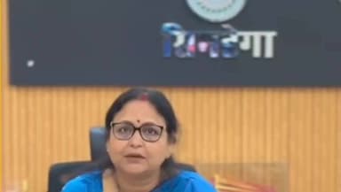 सिमडेगा: भ्रष्टाचार के खिलाफ जिला प्रशासन की बड़ी कार्रवाई, डीसी ने दो मनरेगा कर्मियों को किया कार्यमुक्त