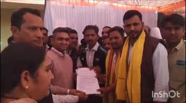 कुक्षी: मोगरा में जयस ने कलेक्टर को सौंपा ज्ञापन, क्षेत्र में प्रस्तावित चूना फैक्ट्री का कार्य निरस्त करने की मांग