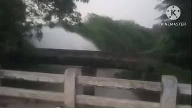 கிருஷ்ணராயபுரம்: லாலாபேட்டை அருகே காவிரி குடிநீர் குழாய் உடைப்பு பல லட்சம் லிட்டர் தண்ணீர் வீணாக வெளியேறியது.