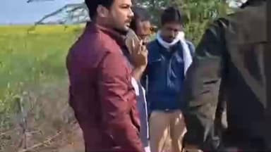 बहादुरपुर: अथाईखेड़ा के पास सड़क हादसे में मुंगावली विधायक बृजेंद्र सिंह यादव ने घायलों को अस्पताल पहुंचाया