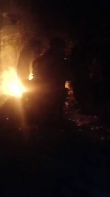 #बिजनौर में दर्दनाक सड़क हादसा
घने कोहरे के कारण ट्रैक्टर अनियंत्रित होकर खाई में गिरा
हादसे के बाद ट्रैक्टर में भीषण ...