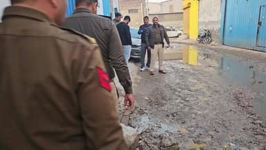 रमेश ममता छोटू निवासी बक्सर कि मृतक
अवस्था में मिली डेड बॉडी
पुलिस कर रही पूरे मामले की जांच..
#lakshayaindianews
#fa...