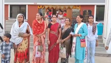 अकोला: केवायसीच्या अडथळ्यामुळे अकोल्यात लाडकी बहीण योजना वादात; महिलांचा मतदान बहिष्काराचा इशारा