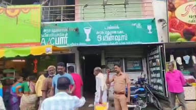 திண்டுக்கல் கிழக்கு: பேருந்து நிலையம் அருகே மதுப்பிரியர்கள் - ஓட்டல் ஊழியர்கள் தாக்கி கொள்ளும் வீடியோ வைரல்