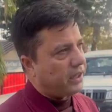 डीसी सिरमौर और जिला खनन अधिकारी ने क्या कहा..आज आंज भोज के बनोर क्षेत्र में खनन क्षेत्र का दौरा करके लौटते वक्त...